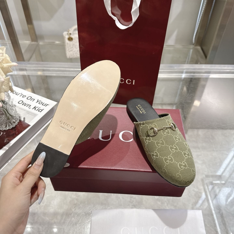 Gvc*1 slippers